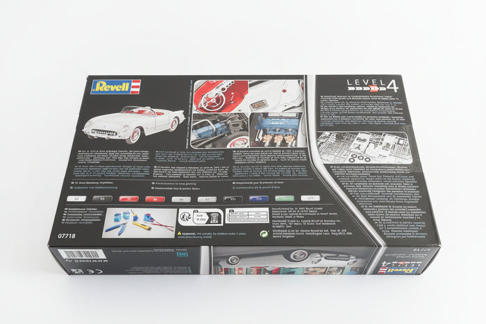 Revell Modellbausatz `53 Chevrolet Corvette Roadster Level 4 M 1:24 91 Teile