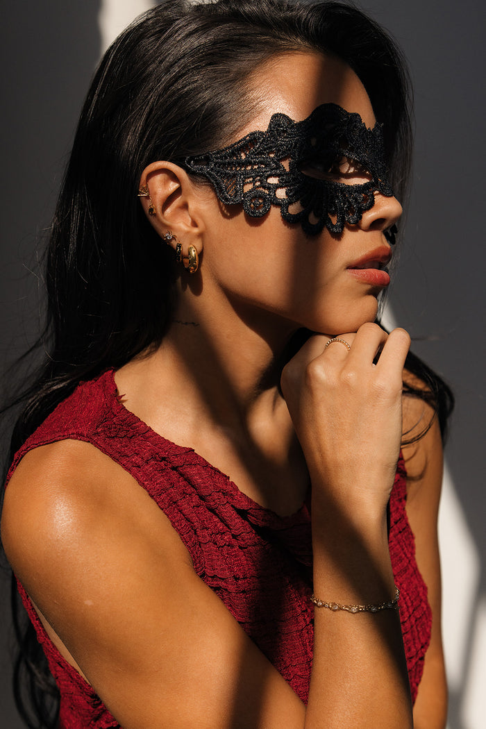 Spiderweb Flat Back Stud
