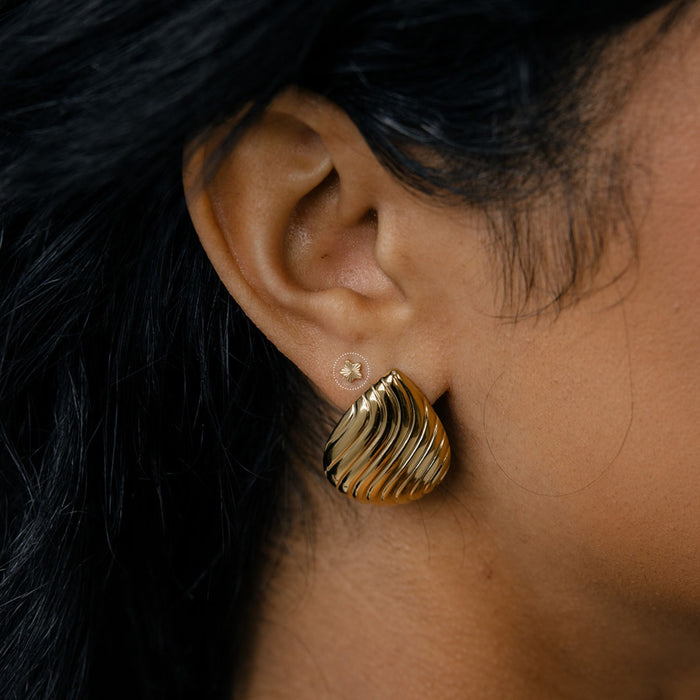 Starburst Flat Back Stud
