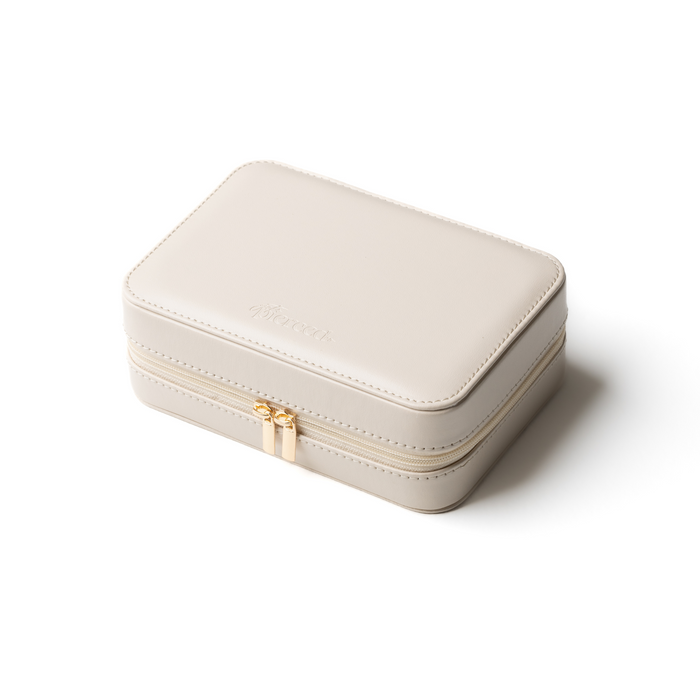 The Jewelry Case in Ivory