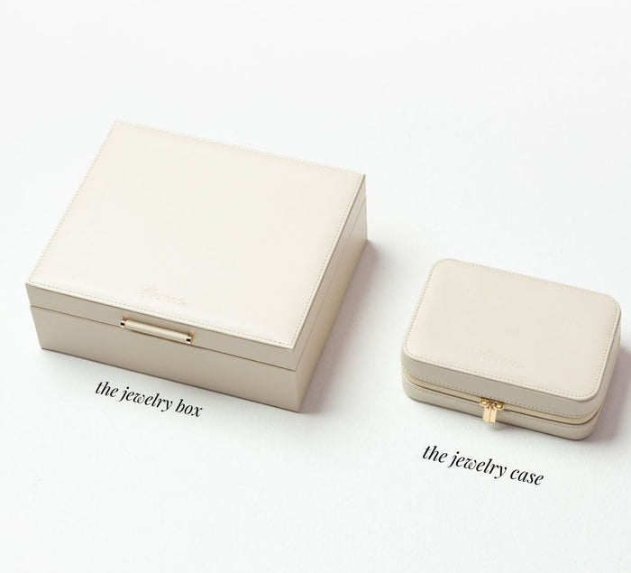 The Jewelry Case in Ivory