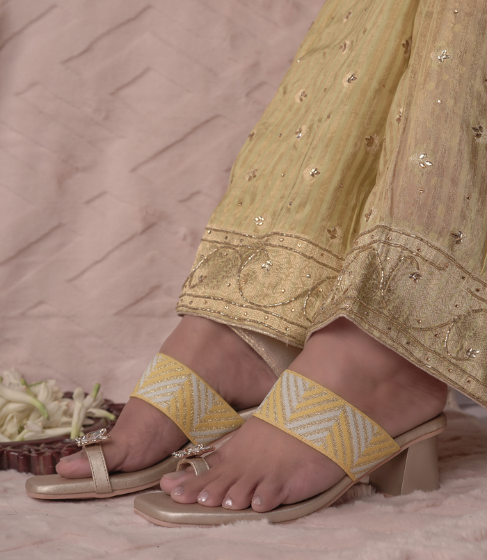 Tiara Yellow – Toe-Ring Block Heels for Women